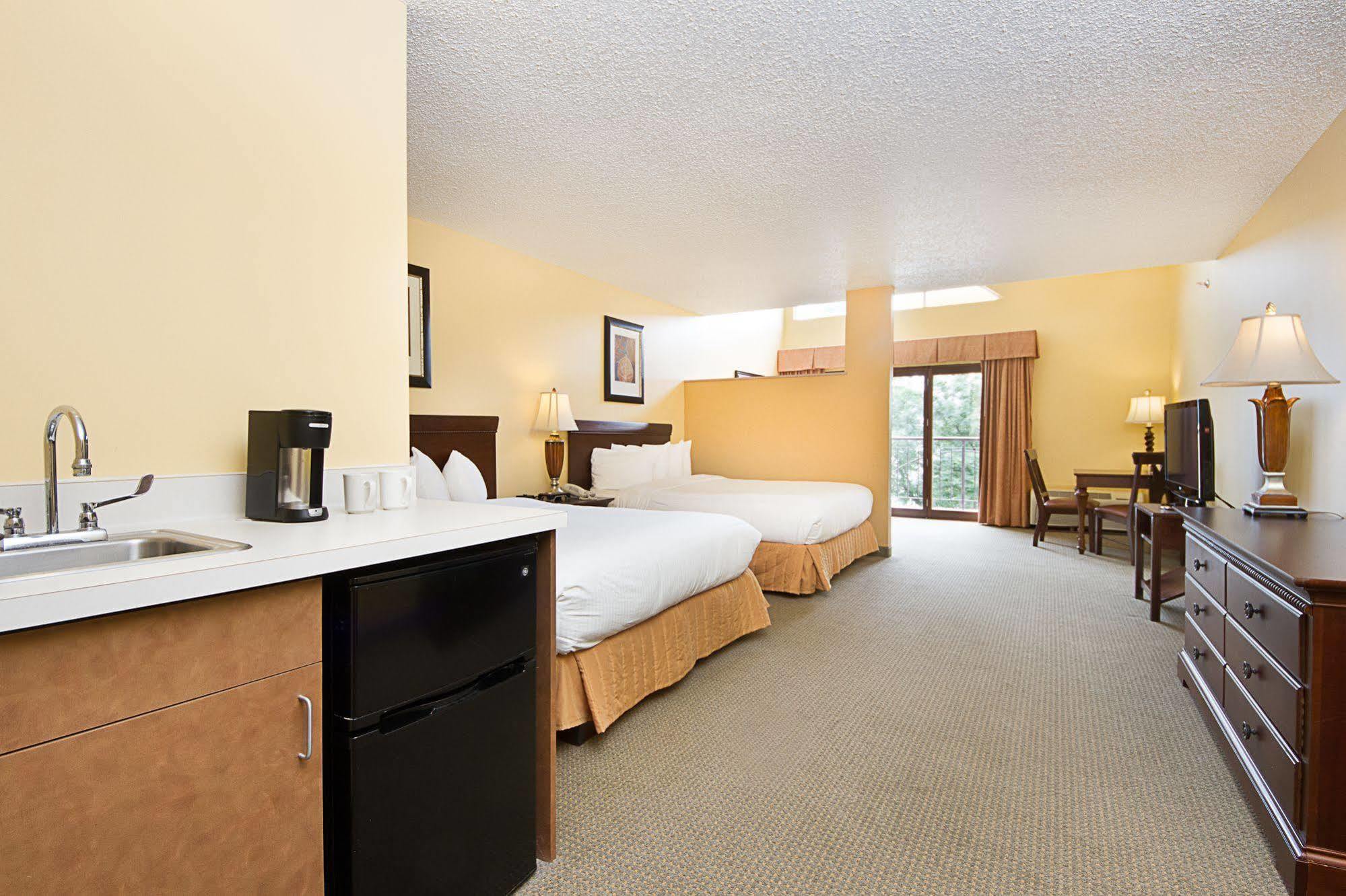 Heidel House Resort & Spa Green Lake Exterior photo