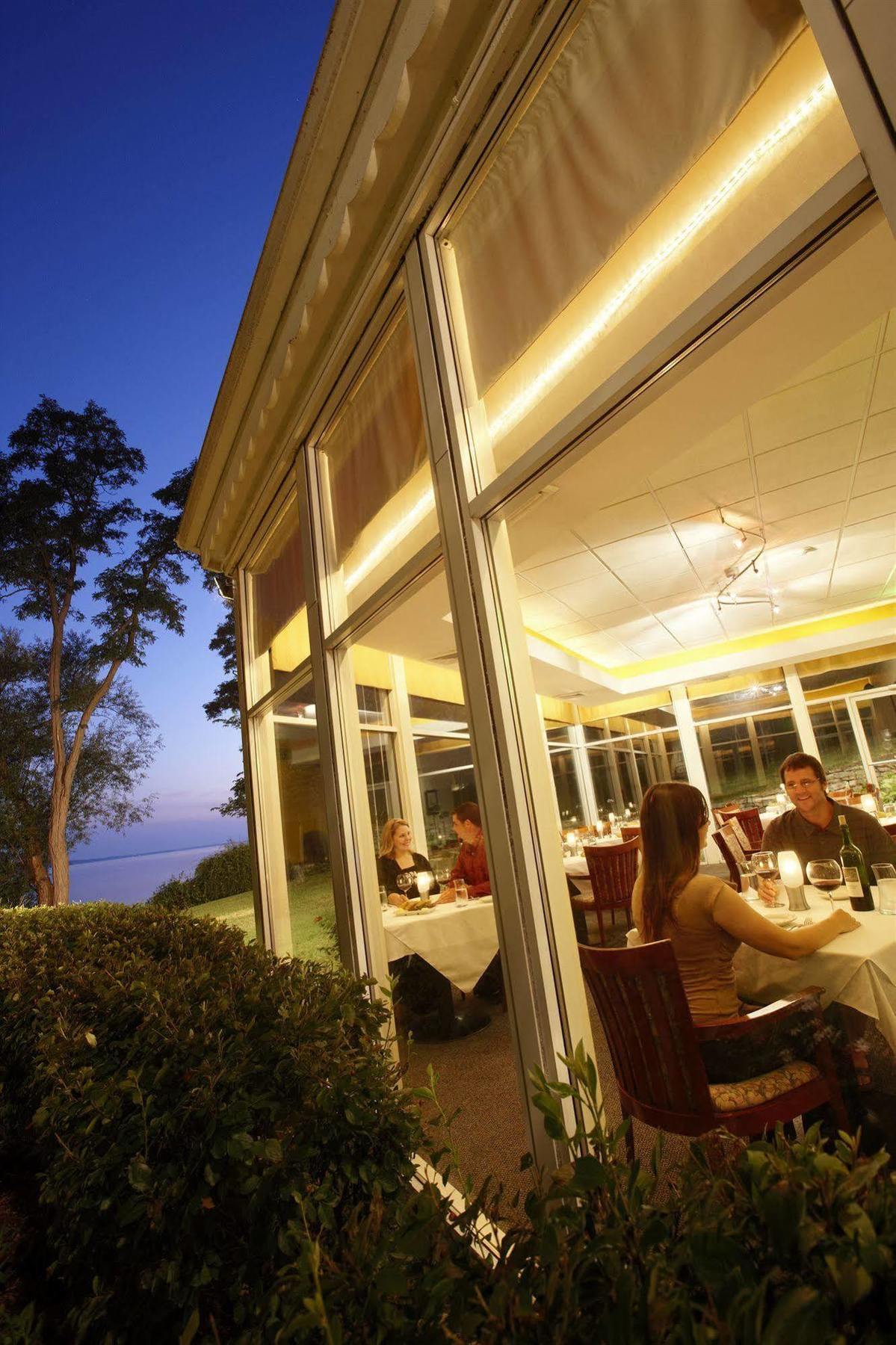 Heidel House Resort & Spa Green Lake Restaurant photo